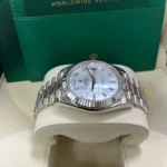 RLX Day-Date 228236-0026 Mother Of Pearl Diamonds Dial - Image 3