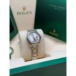 RLX Lady-Datejust 31mm m279160 Oyster Perpetual Silver Dial Oyster Bracelet - Image 4