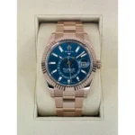 RLX Sky-Dweller 42mm 336935-0001/0005 Rose Gold Blue Dial Oyster - Image 3
