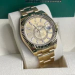 RLX Sky-Dweller 42mm 336938-0001/0004 Yellow Gold Champagne Dial Jubilee - Image 4